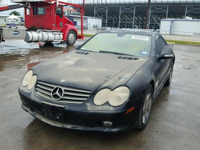 WDBSK75F05F098703 - 2005 MERCEDES-BENZ SL 500 BLACK photo 2