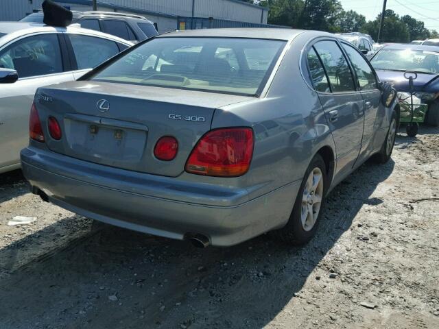 JT8BD69S720171611 - 2002 LEXUS GS GREEN photo 4