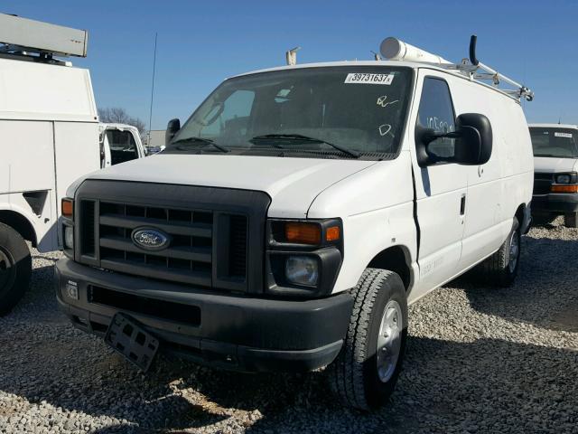 1FTNE2ELXBDA49580 - 2011 FORD ECONOLINE WHITE photo 2