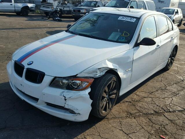 WBAVB13576PT14206 - 2006 BMW 325 I WHITE photo 2