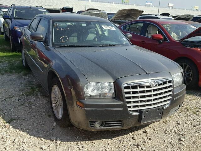 2C3KA53G48H258142 - 2008 CHRYSLER 300 SILVER photo 1