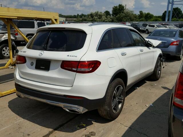 WDC0G4KB9GF052424 - 2016 MERCEDES-BENZ GLC 300 4M WHITE photo 4