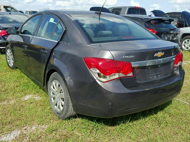 1G1PC5SHXB7183819 - 2011 CHEVROLET CRUZE SILVER photo 3