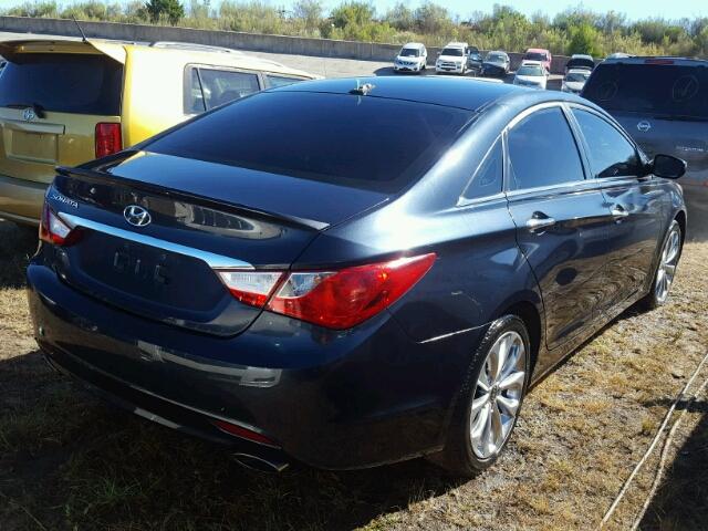 5NPEC4AC5CH478242 - 2012 HYUNDAI SONATA BLACK photo 4