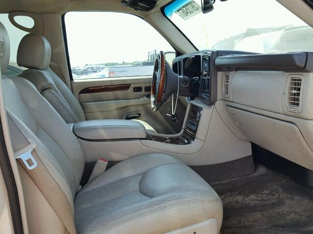 3GYEK63N83G208079 - 2003 CADILLAC ESCALADE E WHITE photo 5