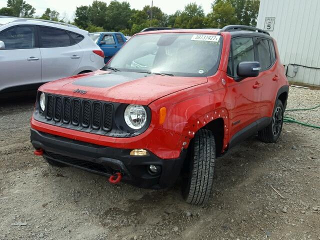 ZACCJBCT3GPD29856 - 2016 JEEP RENEGADE T RED photo 2