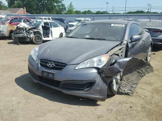 KMHHT6KD8BU054926 - 2011 HYUNDAI GENESIS CO GRAY photo 2