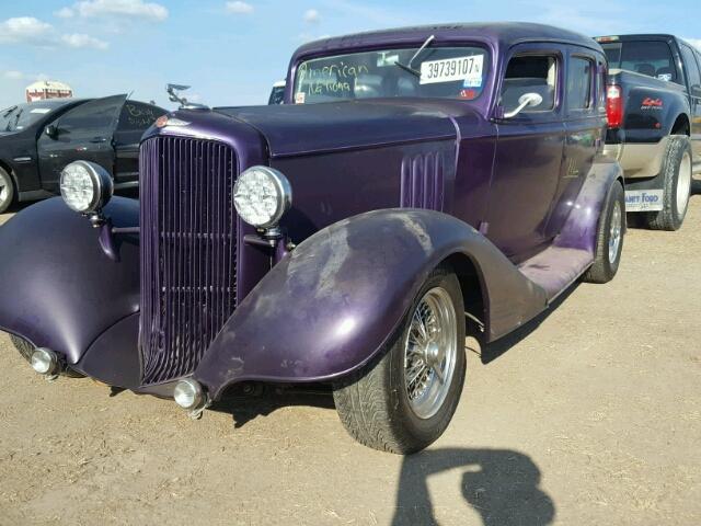 770623 - 1933 PONTIAC SEDAN PURPLE photo 2