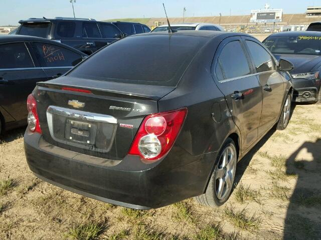 1G1JE5SB6D4114786 - 2013 CHEVROLET SONIC LTZ BLACK photo 4