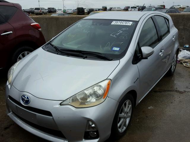 JTDKDTB33D1546197 - 2013 TOYOTA PRIUS C SILVER photo 2