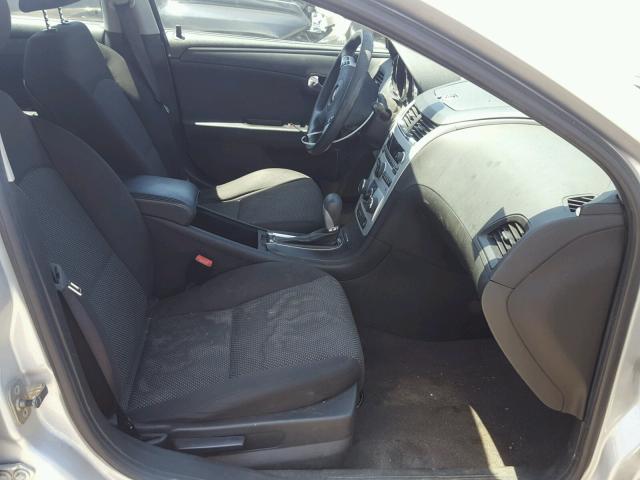 1G1ZC5E08AF188861 - 2010 CHEVROLET MALIBU 1LT ვერცხლისფერი ფოტო 5