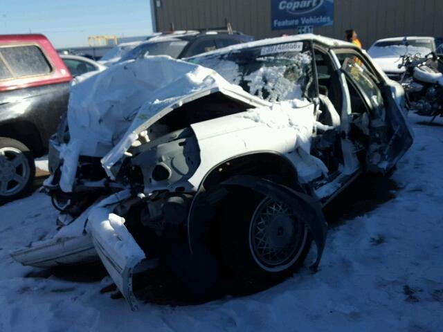 1G4CW52K0TH638855 - 1996 BUICK PARK AVENU WHITE photo 2