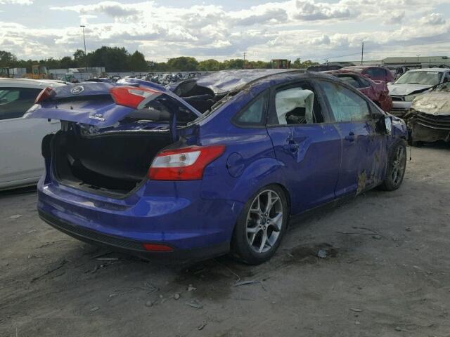 1FADP3F21EL236949 - 2014 FORD FOCUS BLUE photo 4