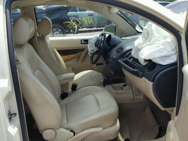 3VWRW31C07M521854 - 2007 VOLKSWAGEN NEW BEETLE 奶油色 照片 5