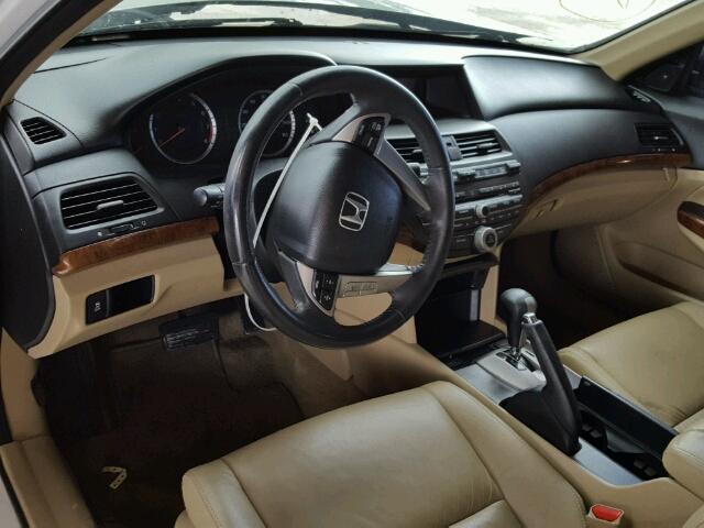 1HGCP3F87CA017577 - 2012 HONDA ACCORD EXL WHITE photo 9