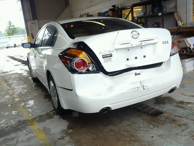 1N4AL2AP9AC138094 - 2010 NISSAN ALTIMA BAS WHITE photo 3