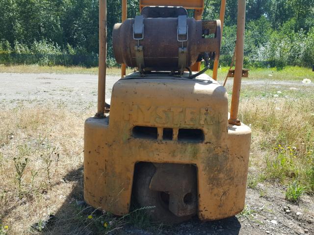 FORKLIFT01 - 1975 FORK FORKLIFT ORANGE photo 10