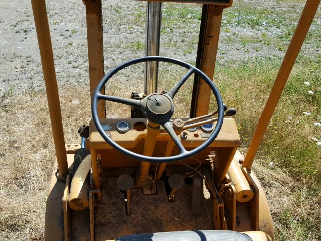 FORKLIFT01 - 1975 FORK FORKLIFT ORANGE photo 5