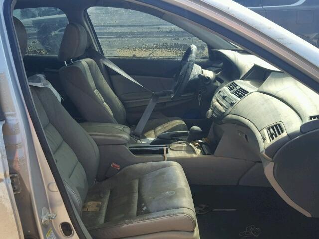 1HGCP36898A032458 - 2008 HONDA ACCORD SILVER photo 5