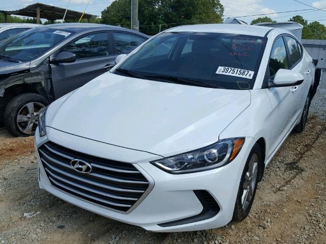 5NPD84LF1HH180363 - 2017 HYUNDAI ELANTRA SE WHITE photo 2