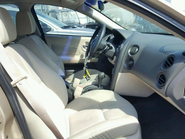 2G2WP522341241244 - 2004 PONTIAC GRAND PRIX GOLD photo 5