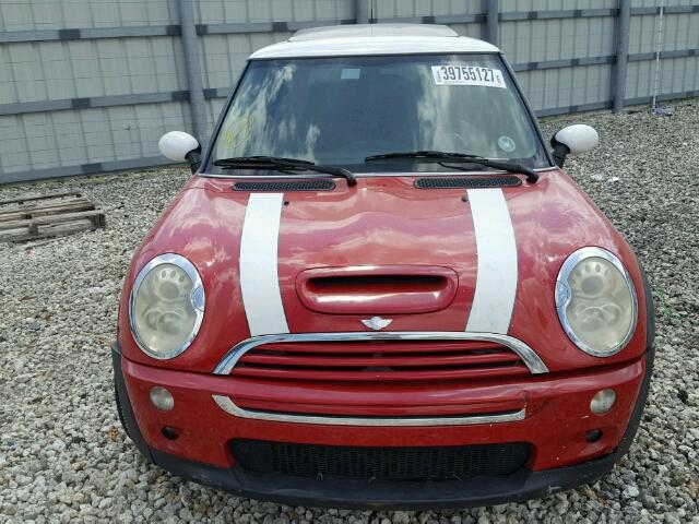 WMWRE33596TJ38576 - 2006 MINI COOPER S RED photo 10