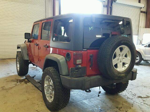 1J4BA3H16BL612249 - 2011 JEEP WRANGLER U RED photo 3