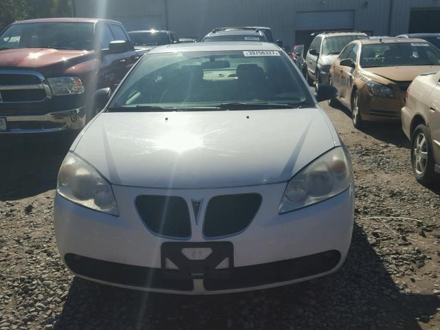 1G2ZG558X64141937 - 2006 PONTIAC G6 SE1 WHITE photo 9