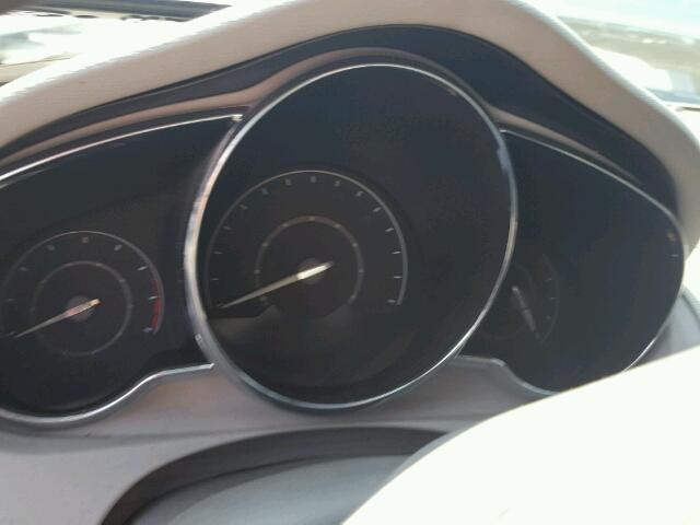 1G1ZB5E0XCF111494 - 2012 CHEVROLET MALIBU ვერცხლისფერი ფოტო 8