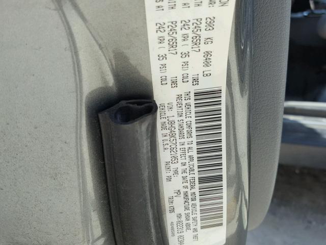 1J8HG48K57C621053 - 2007 JEEP COMMANDER GRAY photo 10