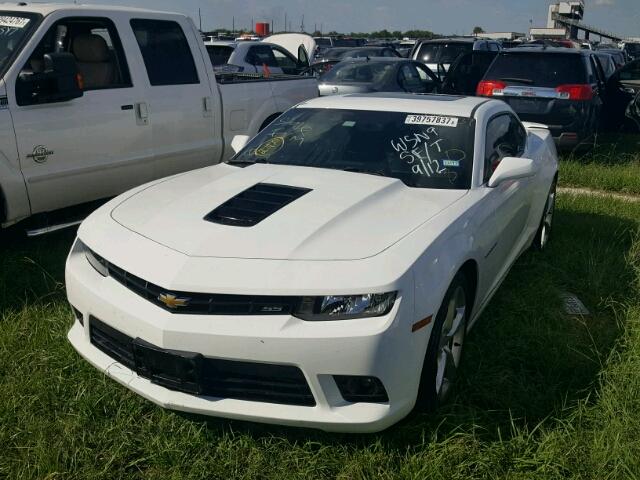 2G1FK1EJ4F9117339 - 2015 CHEVROLET CAMARO 2SS WHITE photo 2