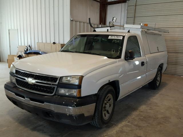 3GCEC14X96G253333 - 2006 CHEVROLET SILVERADO WHITE photo 2