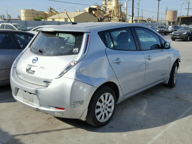 1N4AZ0CP3FC306514 - 2015 NISSAN LEAF S SILVER photo 4