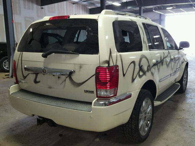 1A8HW582X8F143897 - 2008 CHRYSLER ASPEN LIMI 白色 照片 4
