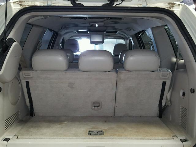 1A8HW582X8F143897 - 2008 CHRYSLER ASPEN LIMI 白色 照片 9