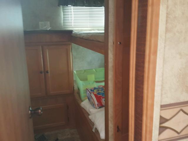 4YDT29127BT412443 - 2011 PASSPORT TRAVELTRLR WHITE photo 8