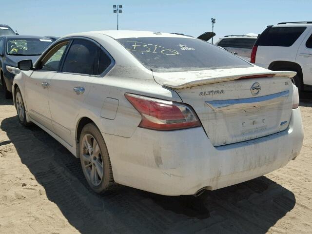 1N4AL3AP1DN557331 - 2013 NISSAN ALTIMA WHITE photo 3