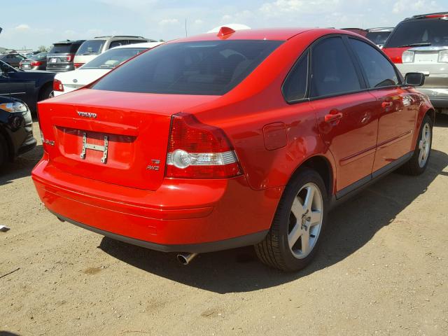 YV1MH682362155748 - 2006 VOLVO S40 T5 RED photo 4