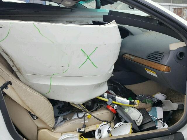 WBAEK73485B323812 - 2005 BMW 645 CI AUT თეთრი ფოტო 5