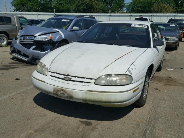 2G1WL52M4W9205505 - 1998 CHEVROLET LUMINA BAS თეთრი ფოტო 2