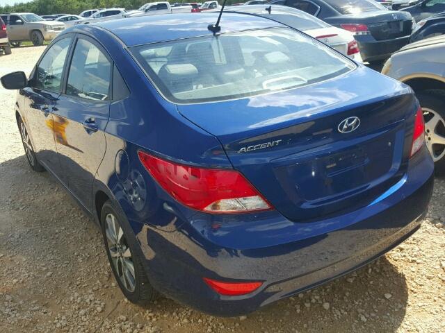 KMHCT4AE0HU281576 - 2017 HYUNDAI ACCENT SE BLUE photo 3