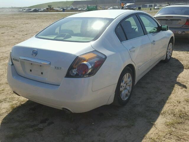 1N4AL21E39N426577 - 2009 NISSAN ALTIMA 2.5 WHITE photo 4