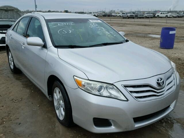 4T1BF3EK7BU771453 - 2011 TOYOTA CAMRY BASE SILVER photo 1