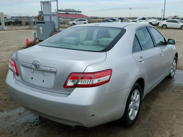 4T1BF3EK7BU771453 - 2011 TOYOTA CAMRY BASE SILVER photo 4