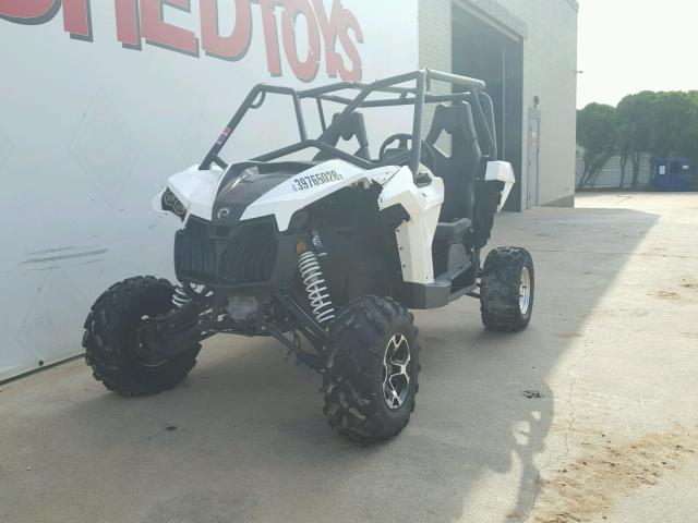 3JBPGAP22FJ000471 - 2015 CAN-AM MAVERICK 1 WHITE photo 4