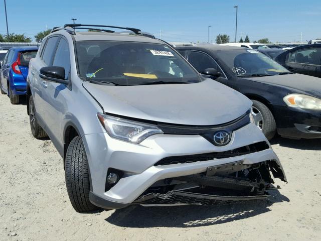 2T3NFREVXHW398371 - 2017 TOYOTA RAV4 SE SILVER photo 1