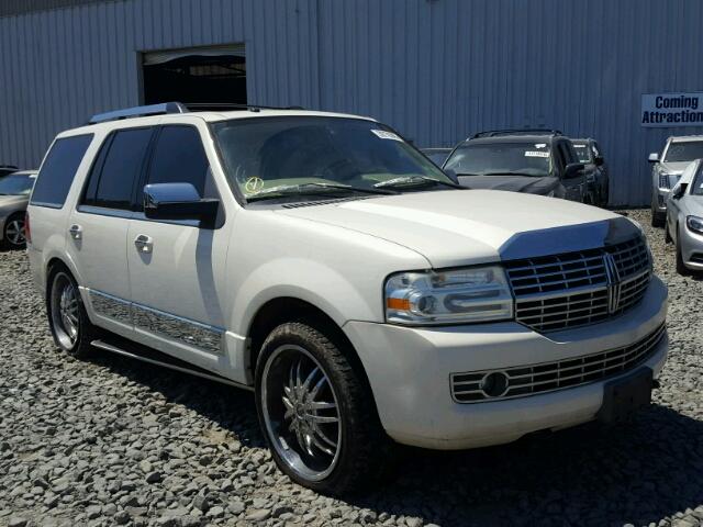 5LMFU285X8LJ13628 - 2008 LINCOLN NAVIGATOR WHITE photo 1