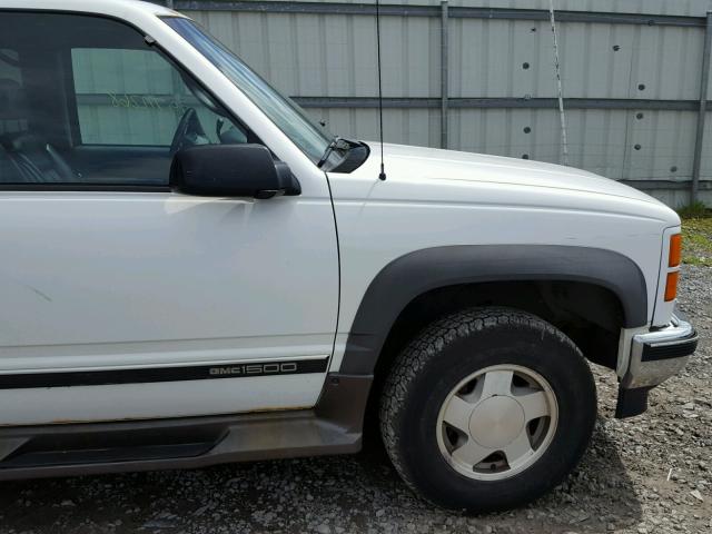 3GKFK16R1XG509671 - 1999 GMC SUBURBAN K WHITE photo 9