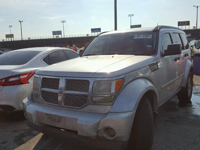 1D8GT58K47W673035 - 2007 DODGE NITRO SLT SILVER photo 2