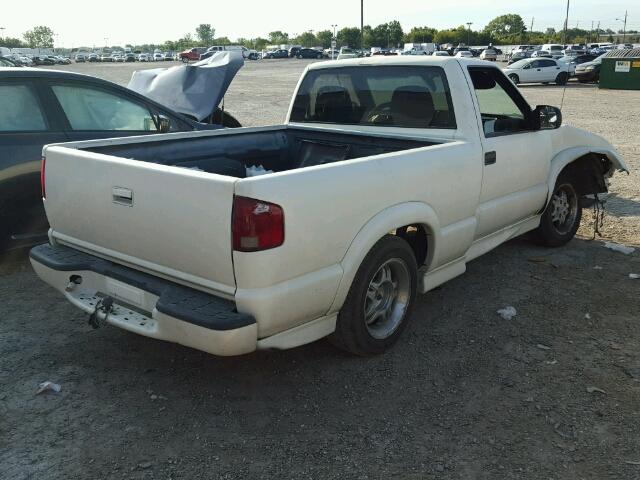 1GCCS14W928247419 - 2002 CHEVROLET S TRUCK S1 WHITE photo 4